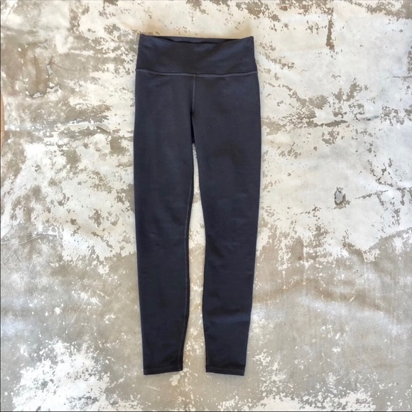 Fabletics Leggings Bundle - Picture 4 of 10